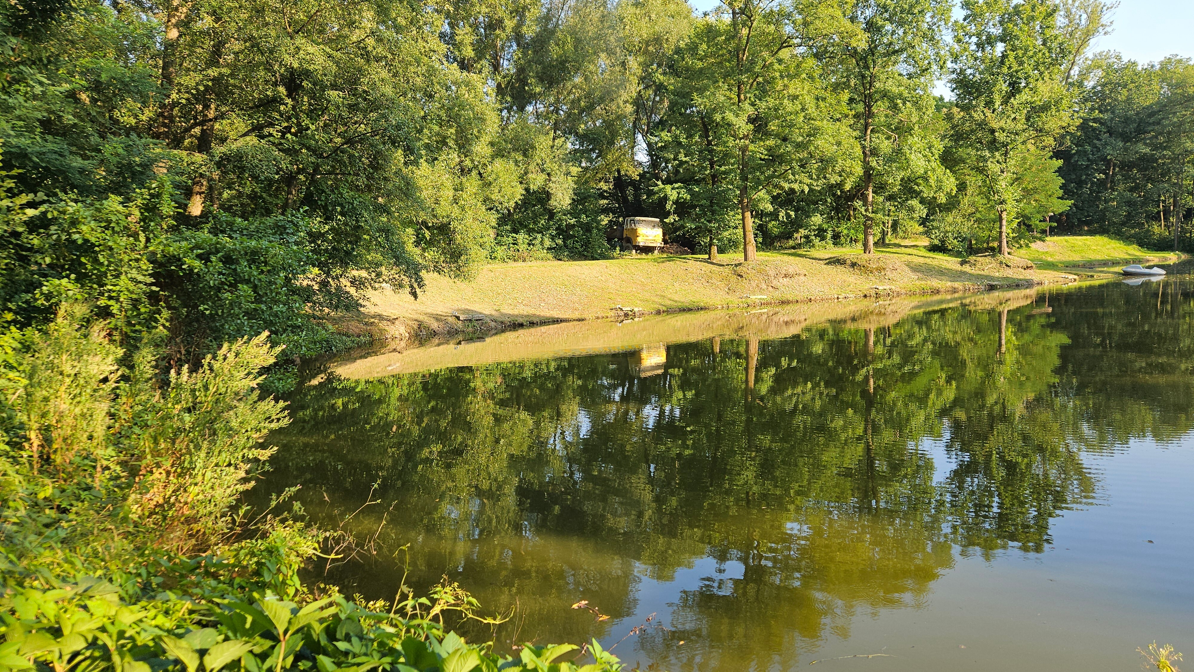 Widok na Łowisko Wędkarski Raj Jasienica